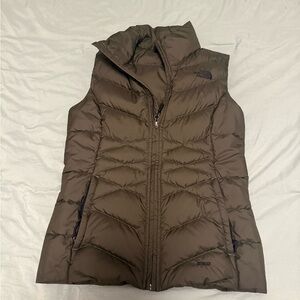 The North Face Women's Olive Puffer Vest